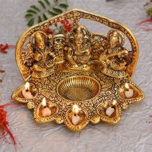 Laxmi Ganesh Saraswati Idol Oil Lamp (CS1407145)