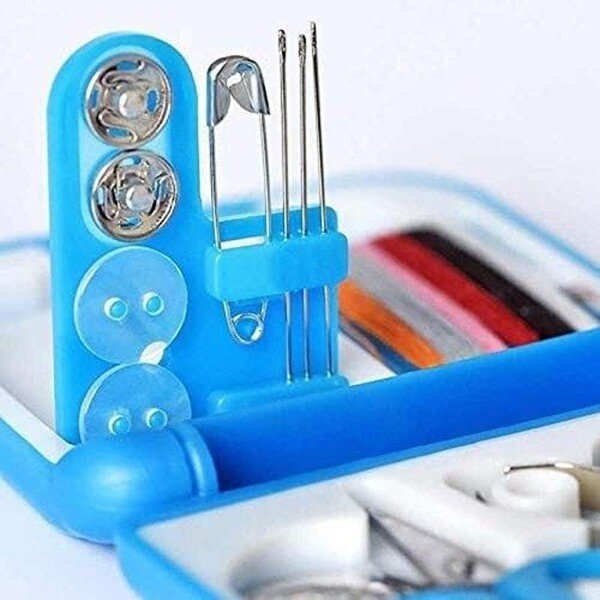 Travel Sewing Kit (CLS-2388334)