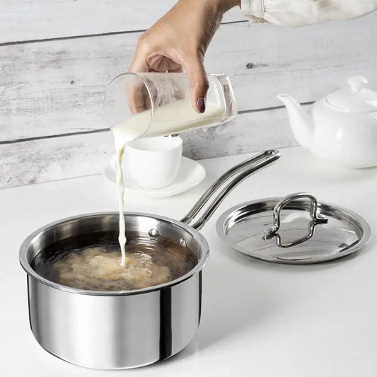 Buy Pomodoro sauce pan with lid – 18 cm